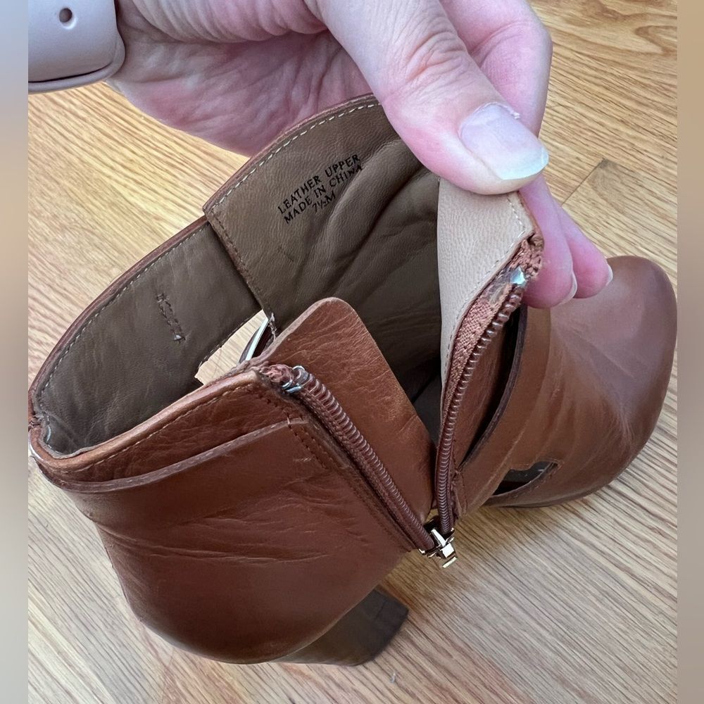 Atwell Heeled Booties - Picture 6 of 9